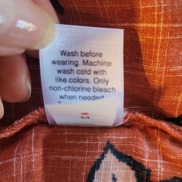 Sonoma Good For Life. V Neck Orange And White Button Down Women's Blouse. Size M - Picture 8 of 11